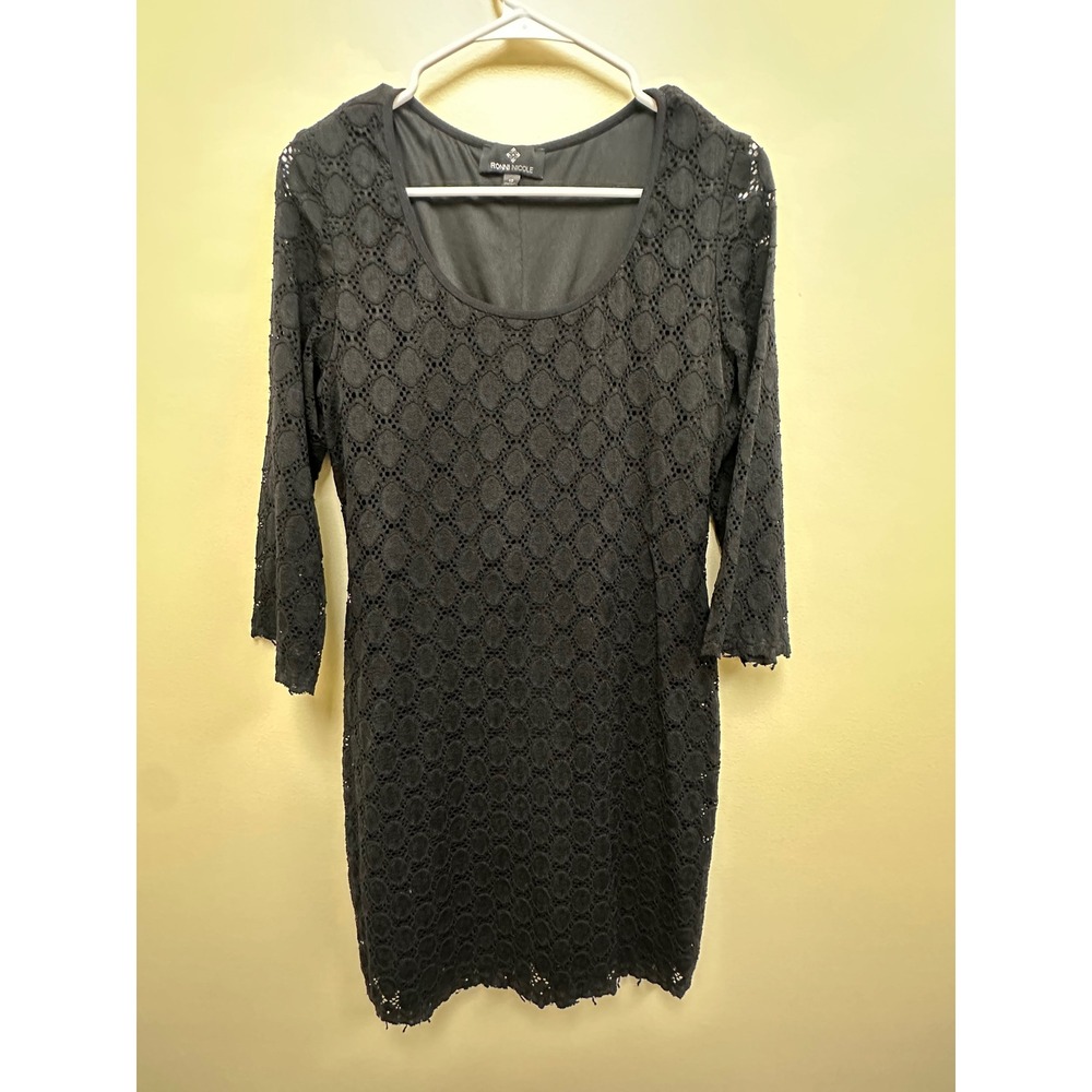 Ronni Nicole Black Lace Sheath Dress Size 10 3/4 Sleeve Scoop Neck Lined LBD